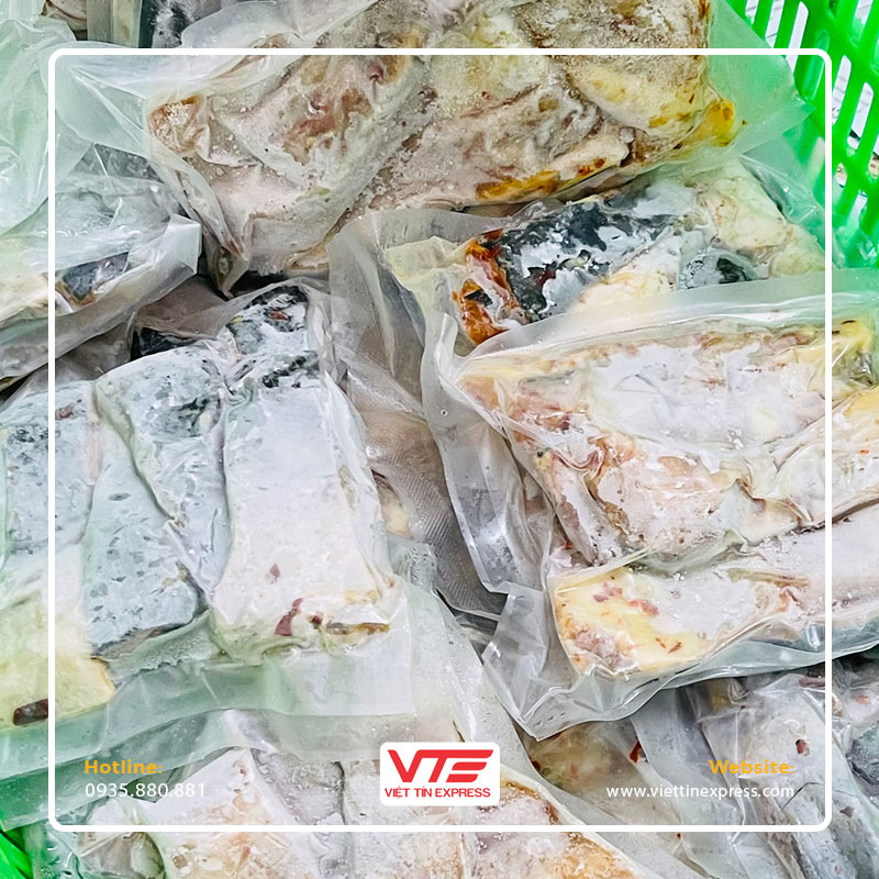 Khô một nắng đông lạnh bay sang Mỹ