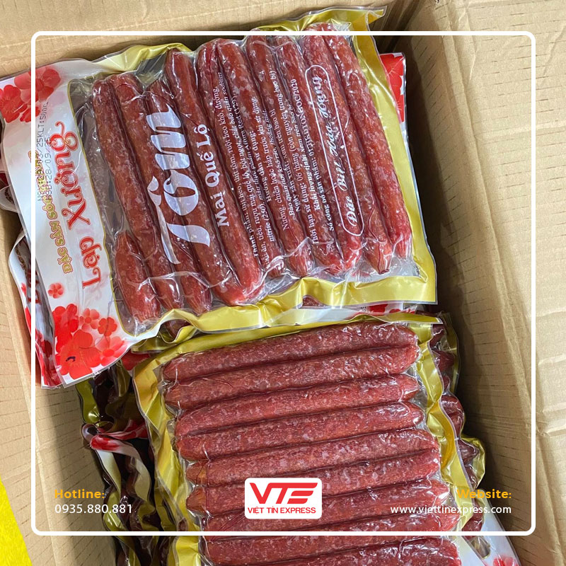 Gửi lạp xưởng đi Mỹ