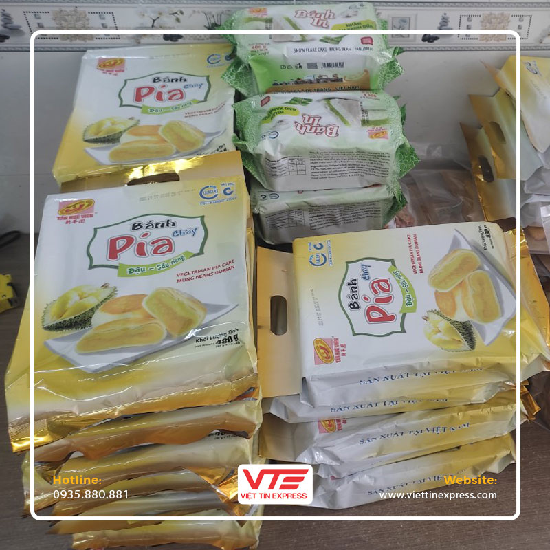 Gửi bánh pía đi Mỹ