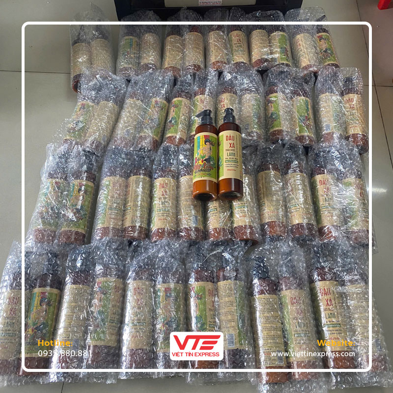 Gửi mỹ phẩm đi California